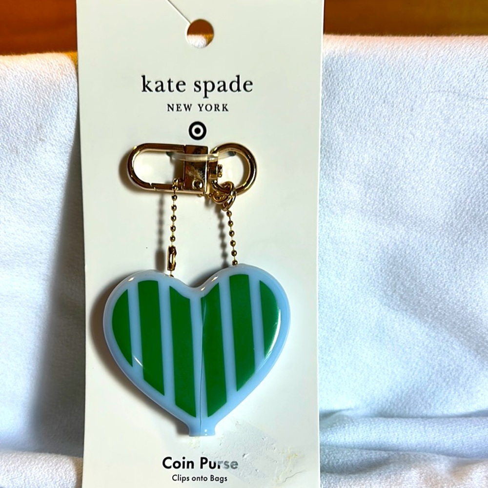 Kate Spade Green and White Heart Coin Purse
